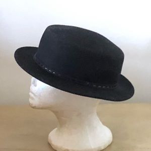 BCBGeneration Black Wool Hat